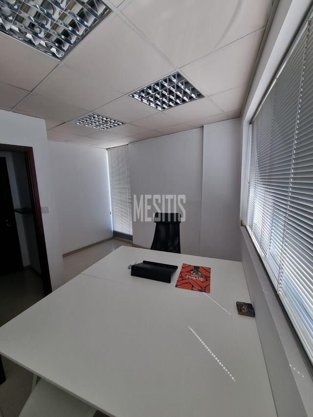 office-169bd199-71e0-4fef-9ee0-cde03c37aab5_Wtr.jpeg