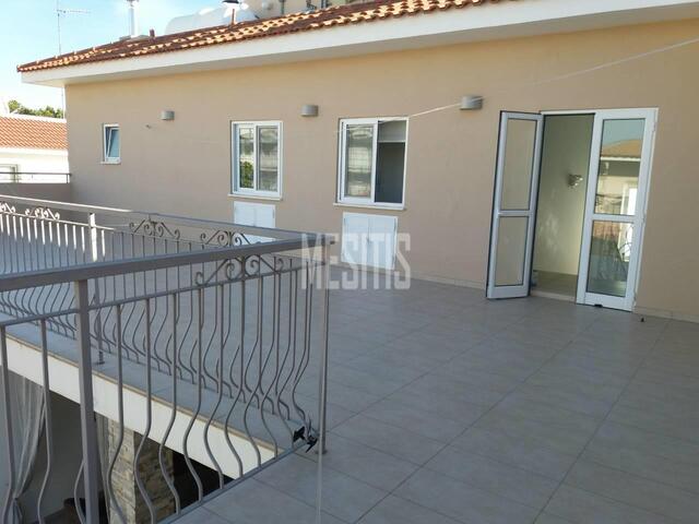 6 Bedroom House For Sale In Strovolos, Nicosia – photo 8