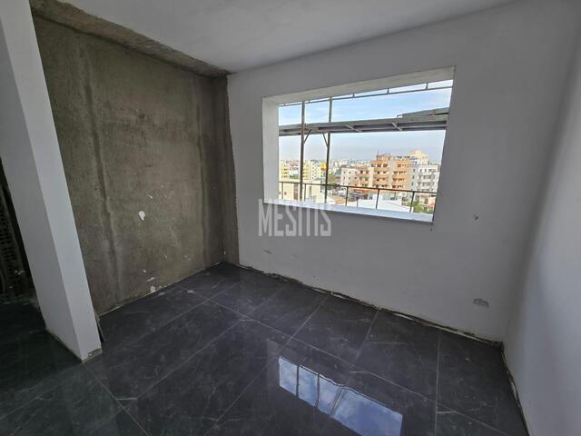 apartment-1e92cbc3-48b7-4574-875c-425896f7a4c0_Wtr.jpg