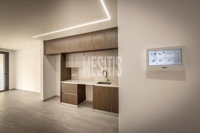 apartment-1618c504-e578-4174-9a9c-dcc8c5c0edd3_Wtr.jpg