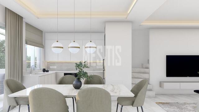 detachedHouse-10b1712f-6214-4a1c-9c46-fe011c5ac96f_Wtr.jpeg
