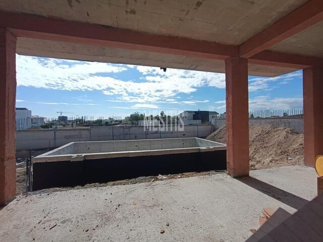detachedHouse-c24033b1-649e-4781-9251-4ab724276a64_Wtr.jpg