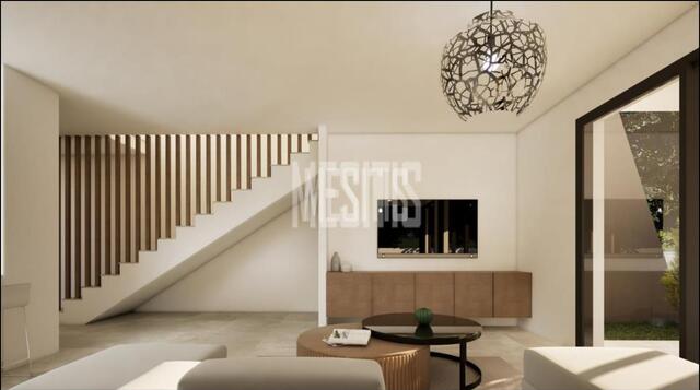 detachedHouse-35946718-55e8-4d59-a1d2-7343c4633a07_Wtr.jpg