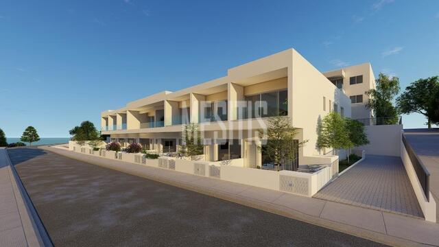 apartment-0aba6c0a-82eb-4fc4-a28c-61f507d002b1_Wtr.jpg