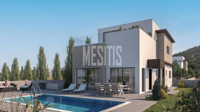 detachedHouse-14239ce9-6cb7-4cd4-85c3-35664b9d6a4f_Wtr.jpeg