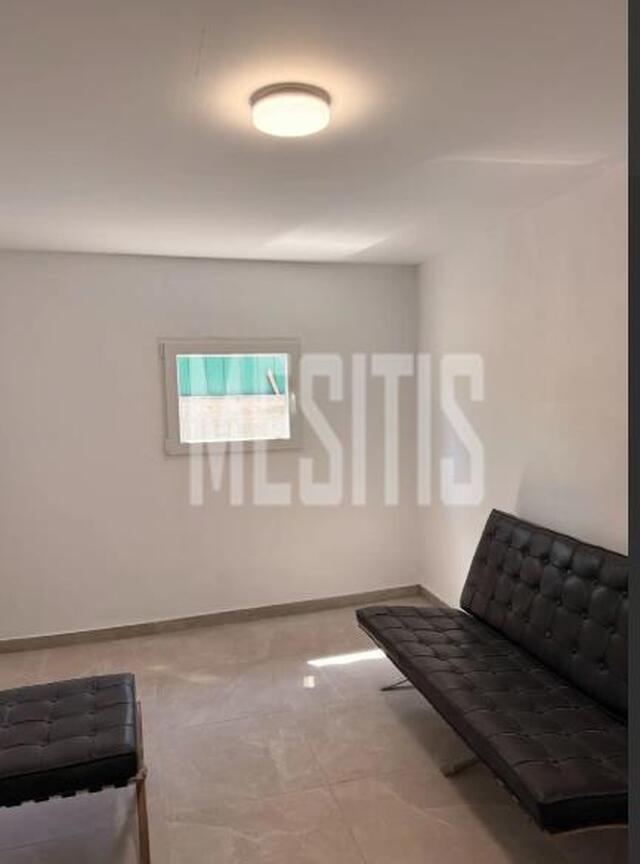 detachedHouse-50ea5ad3-f04d-4403-abce-b46876afaef6_Wtr.jpg