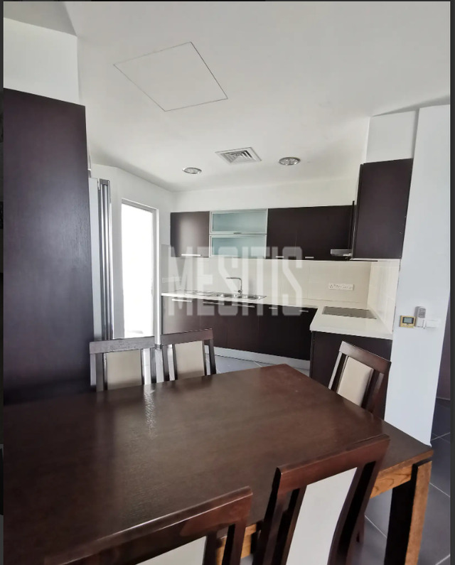 apartment-f45924c1-fa66-4600-a543-52eabb701f3b_Wtr.png