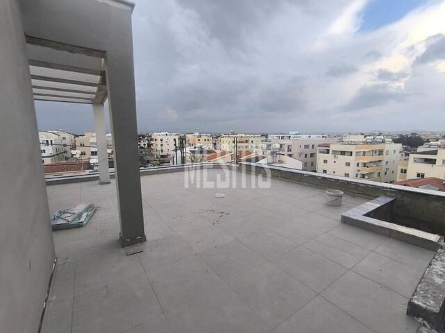 apartment-852e354e-8207-4d6b-88a4-ccfda1bc7b29_Wtr.jpg