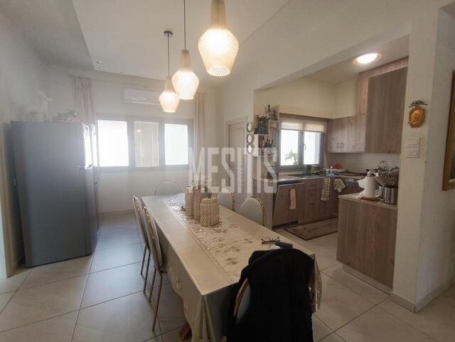 detachedHouse-745460be-3467-4cef-85d3-b387258d68ce_Wtr.jpg