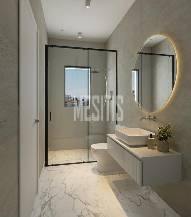 apartment-66ef7761-41da-4f50-891b-6fa5fdc114bf_Wtr.jpeg