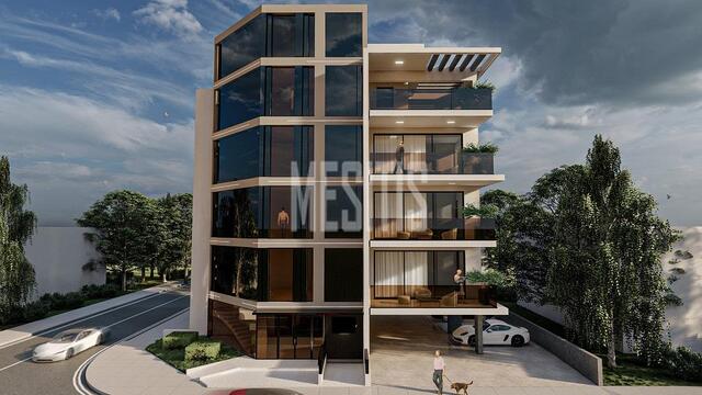 apartment-29772799-a3bc-47cb-8cc6-1dd9b8e39f57_Wtr.jpeg
