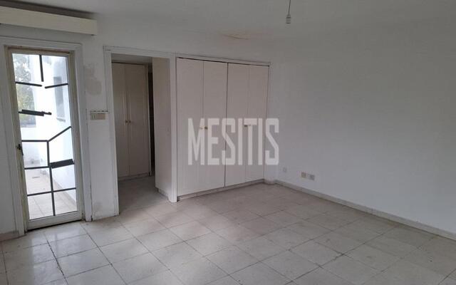 detachedHouse-ba725e90-c096-42a2-9928-d5180f83f429_Wtr.jpg