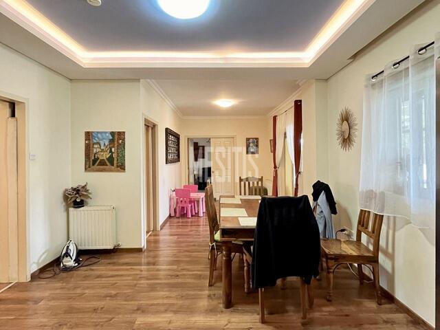 detachedHouse-21ca6980-e75a-4ca7-b883-f33ea85ce84e_Wtr.jpg