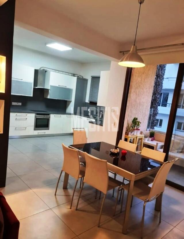 apartment-85e229e9-c369-4c72-88e0-cd0825605260_Wtr.jpg