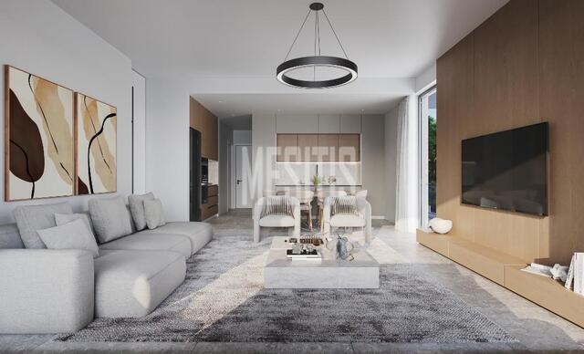 apartment-f9b88dfb-e2bf-4eee-b7f1-a6c8725933d3_Wtr.jpeg