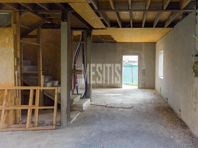 detachedHouse-7c60fb41-41da-4b78-bd98-aed290d561fb_Wtr.jpeg