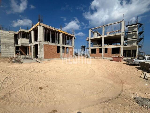 apartment-35719486-dedd-49f3-b5f5-d13af063fd20_Wtr.jpg