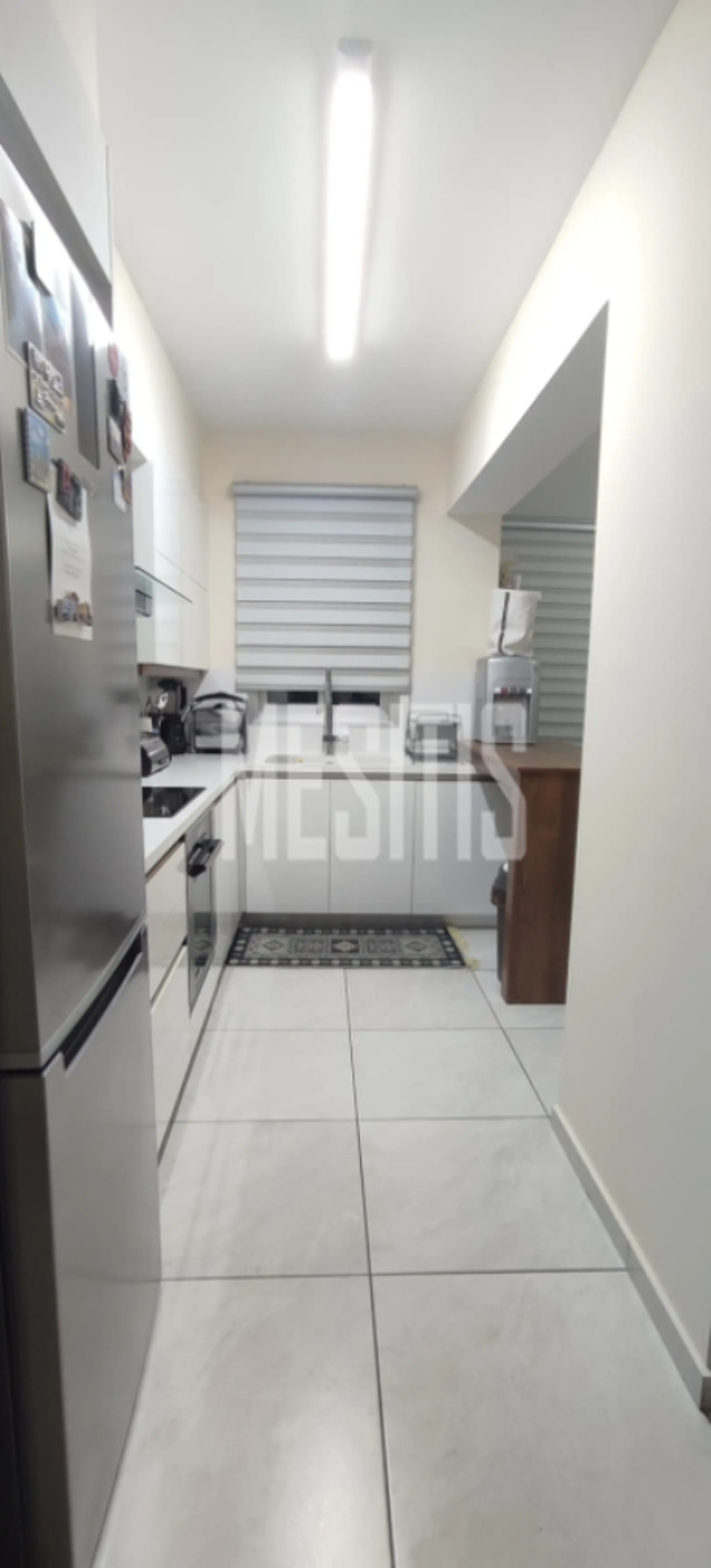 apartment-65f22ad4-3d85-42b9-8e0a-93cd04417ad9_Wtr.png