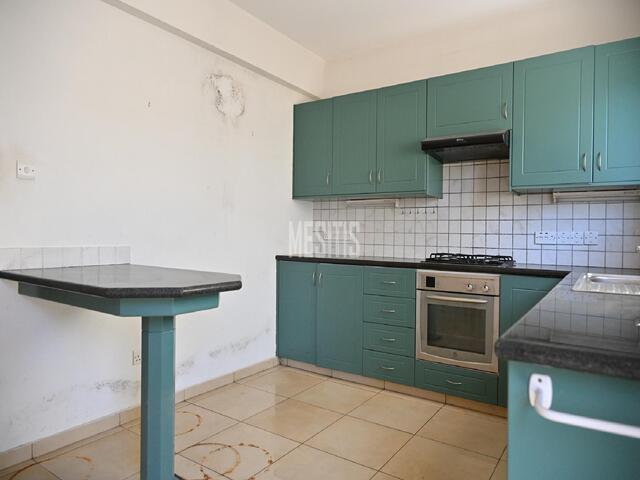 detachedHouse-886c6c81-d884-44dc-ad11-e6f1e36476b3_Wtr.jpg