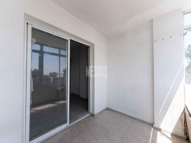 apartment-576af931-bb36-4805-a350-a6adfccfff0a_Wtr.jpg