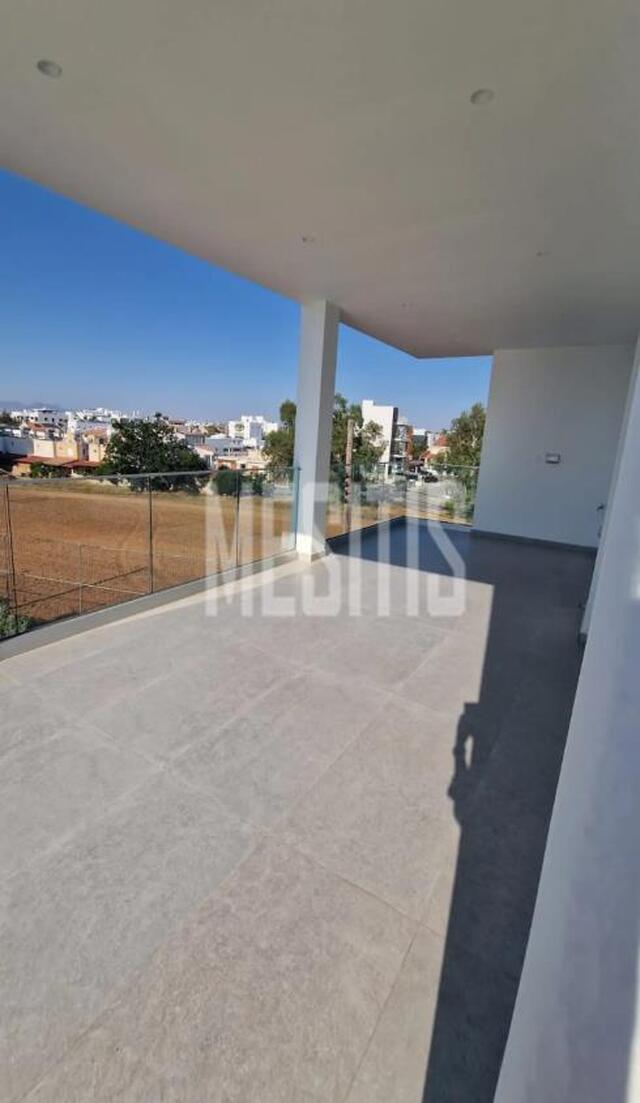 apartment-737ae51c-1bcf-442e-a0ca-8bbcc374dcd4_Wtr.jpg