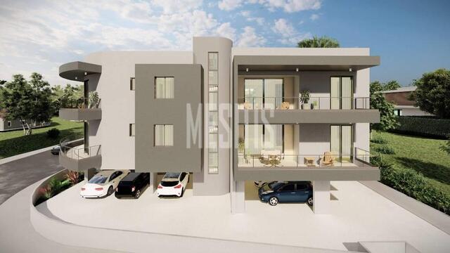 apartment-85d635ae-1947-4d9b-a25a-3ed252e874b1_Wtr.jpg