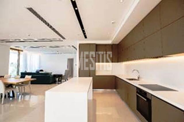 apartment-5a7d5c98-d98d-4893-ae48-524a9e72612a_Wtr.jpeg