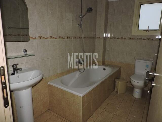 apartment-a6e0fcb8-7854-45c2-8a0d-e1a1161f14d1_Wtr.jpg