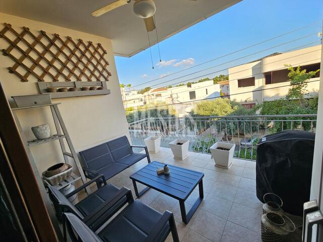 apartment-6ef82912-96b5-4055-9e98-ed81ae0544ae_Wtr.jpg