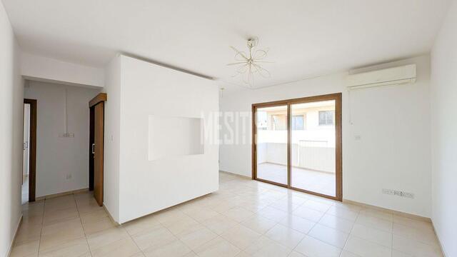 2 Bedroom Apartment for sale in Kato Polemidia, Limassol – photo 1