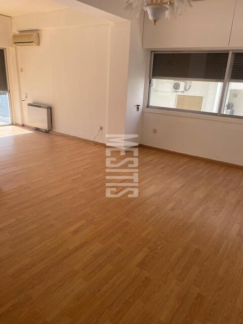 office-ae259413-8f19-4cdf-b21e-9a11747a5fcb_Wtr.jpg