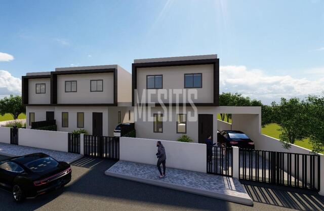 detachedHouse-8a41ae0d-36b3-4683-bf58-803b2517082c_Wtr.jpeg
