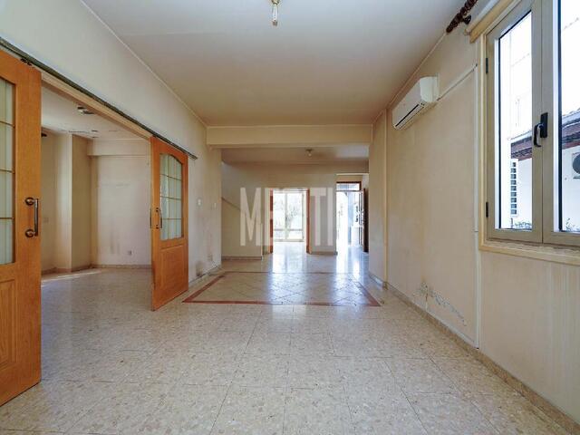 detachedHouse-cb8be8a9-2c7d-4119-8eb9-bd4ce8bb2bce_Wtr.jpg