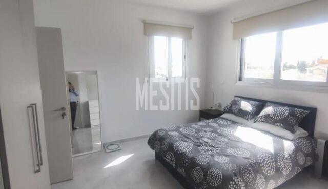 apartment-b82a5161-b3aa-46f2-b0ed-1f8d7a32eb23_Wtr.jpg