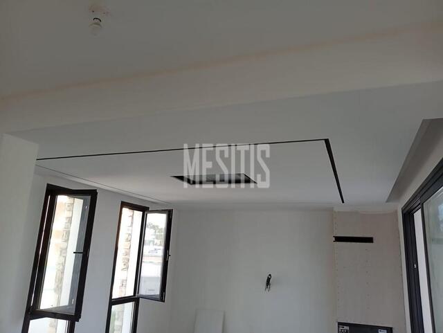 detachedHouse-020a4473-4a25-40da-b5a1-d6a57d991b36_Wtr.jpg
