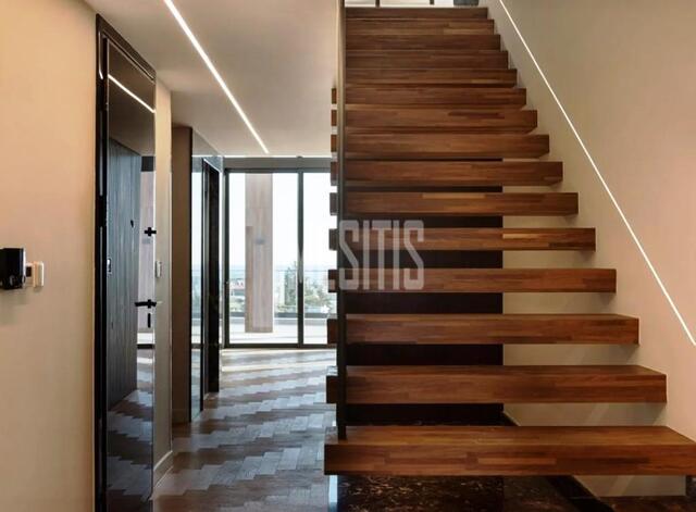 apartment-a8d2562e-27e0-47b4-ab1b-d68e5997cd35_Wtr.jpg