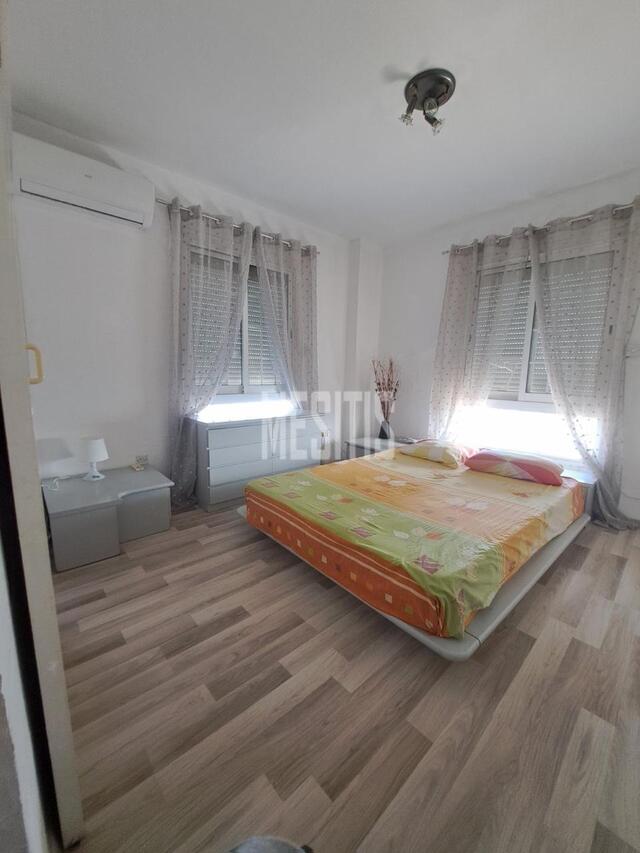 apartment-16ab3608-0146-409f-b389-f4783dd0c624_Wtr.jpg