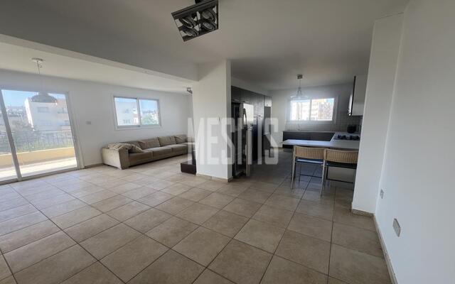 apartment-0b571256-a6e8-4470-b5ad-558ccd9df029_Wtr.jpg