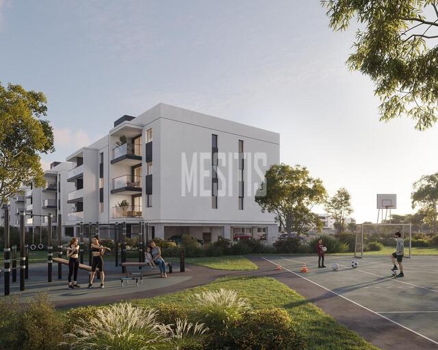 apartment-ba0a356b-1d6c-4646-b92f-0e42f40b466e_Wtr.jpeg