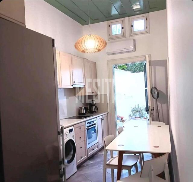 detachedHouse-44bb978b-cff7-4553-a42c-61aff44cf271_Wtr.jpg