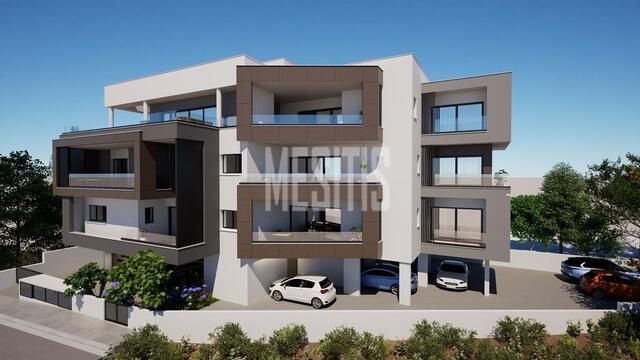 apartment-3c63e789-5c5e-497d-8330-afe37f50876c_Wtr.jpeg