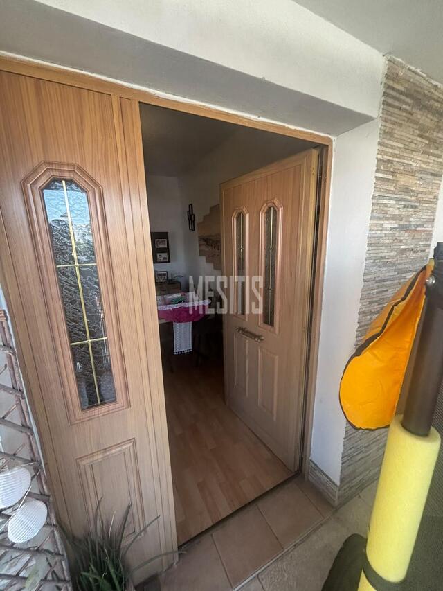 Spacious And Renovated Two 3 Bedroom Apartments For Sale In Prime Location In Aglantzia,Nicosia – photo 3