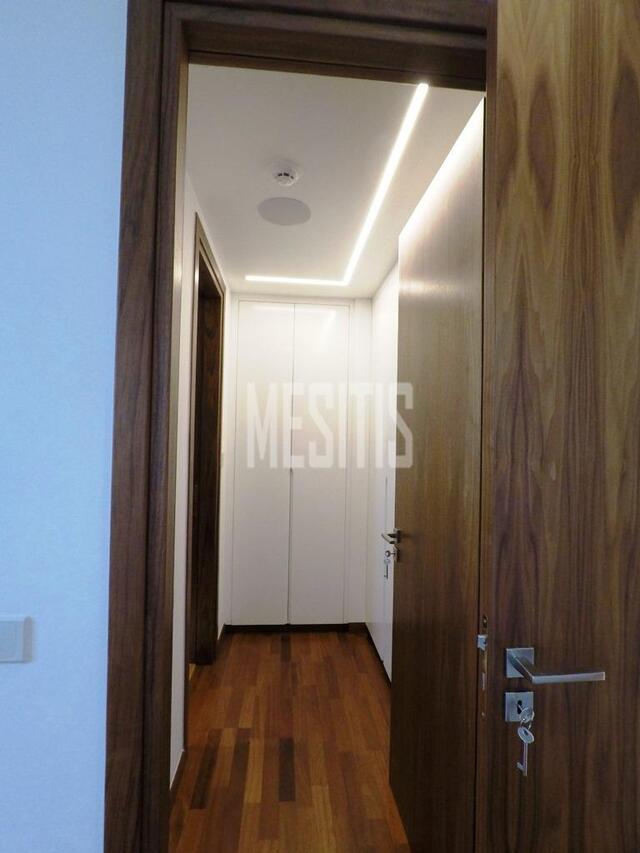 apartment-120260bf-56ef-4671-a9f9-87c0b411b0e5_Wtr.jpeg