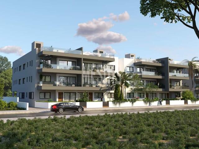 apartment-f6cedc4d-f352-4781-a408-68f2ecf555b1_Wtr.jpg