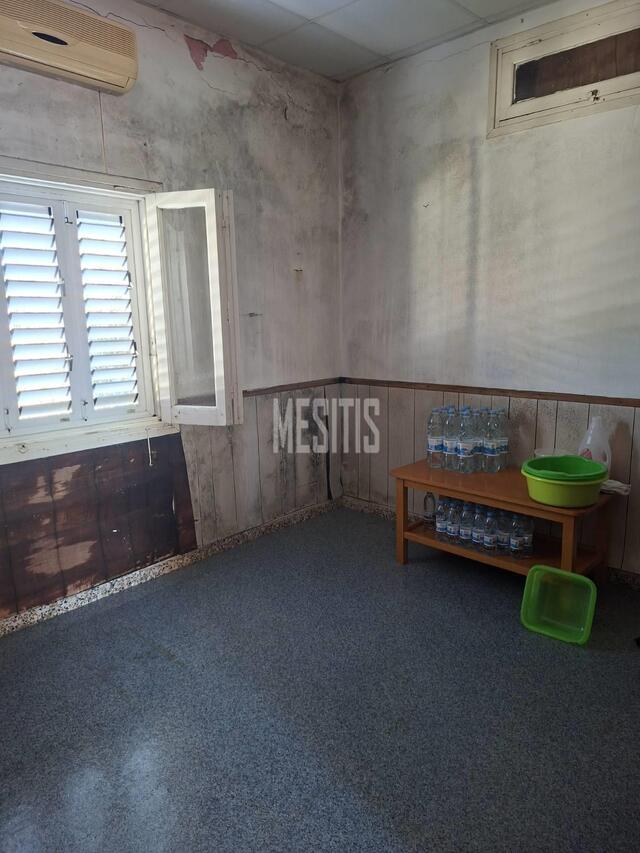 detachedHouse-08d8b7b7-9c37-4637-9b1e-f6189b95024c_Wtr.jpg