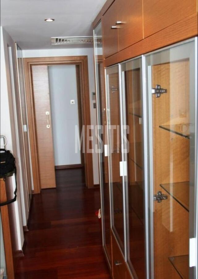 apartment-8f06ea55-2e89-445e-84bc-a72ab26493e0_Wtr.jpeg