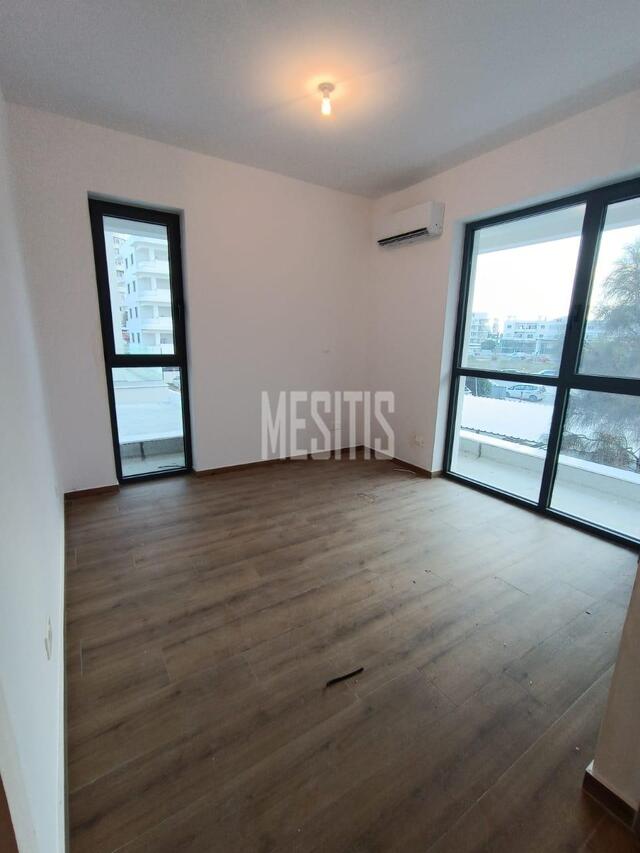 apartment-9e723fdb-3173-4390-a122-17892e9303d2_Wtr.jpg
