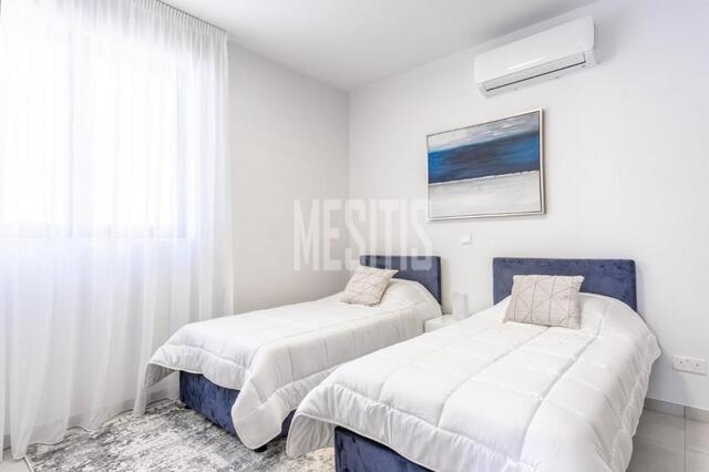 2 Bedroom Apartment For Rent In the City Centre, Larnaca – photo 7