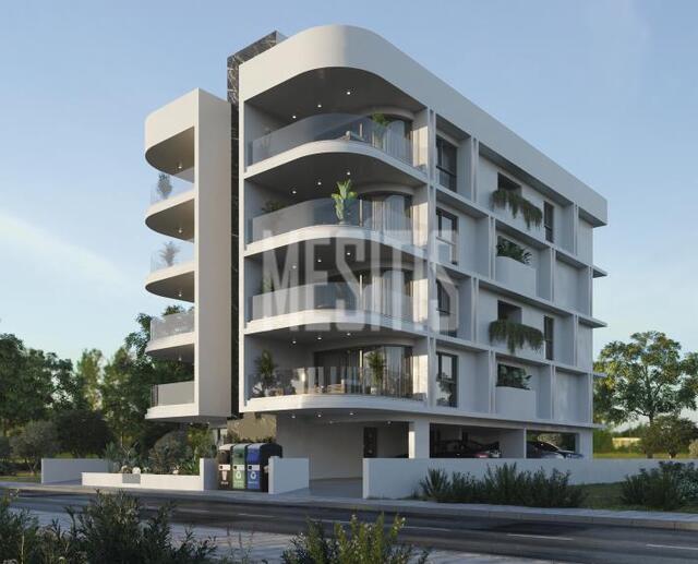 apartment-681956cb-a262-4205-a257-5c42e8e1c706_Wtr.jpg