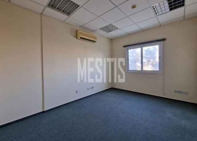 office-1b519bd3-9e39-4e37-b6f2-401e905c87bb_Wtr.jpeg